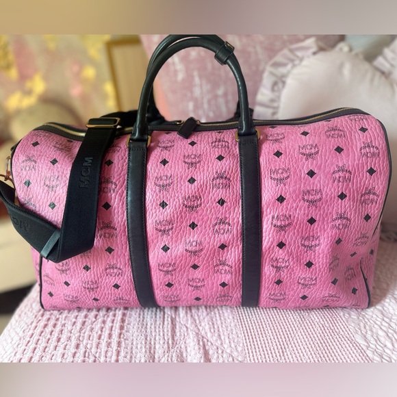 AUTHENTIC MCM PINK DUFFLE BAG - Picture 5 of 16